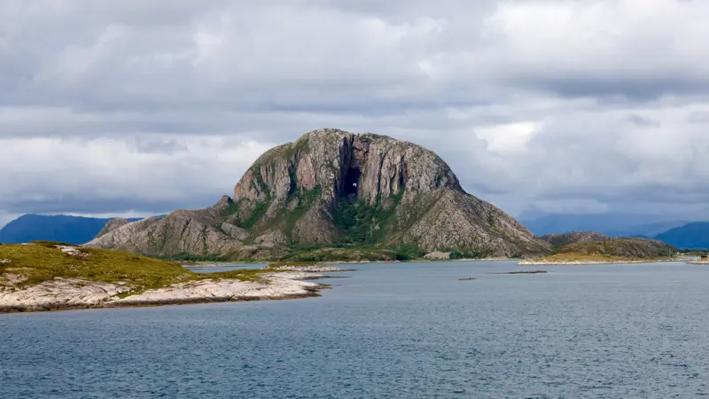 Torghatten in Brønnøysund