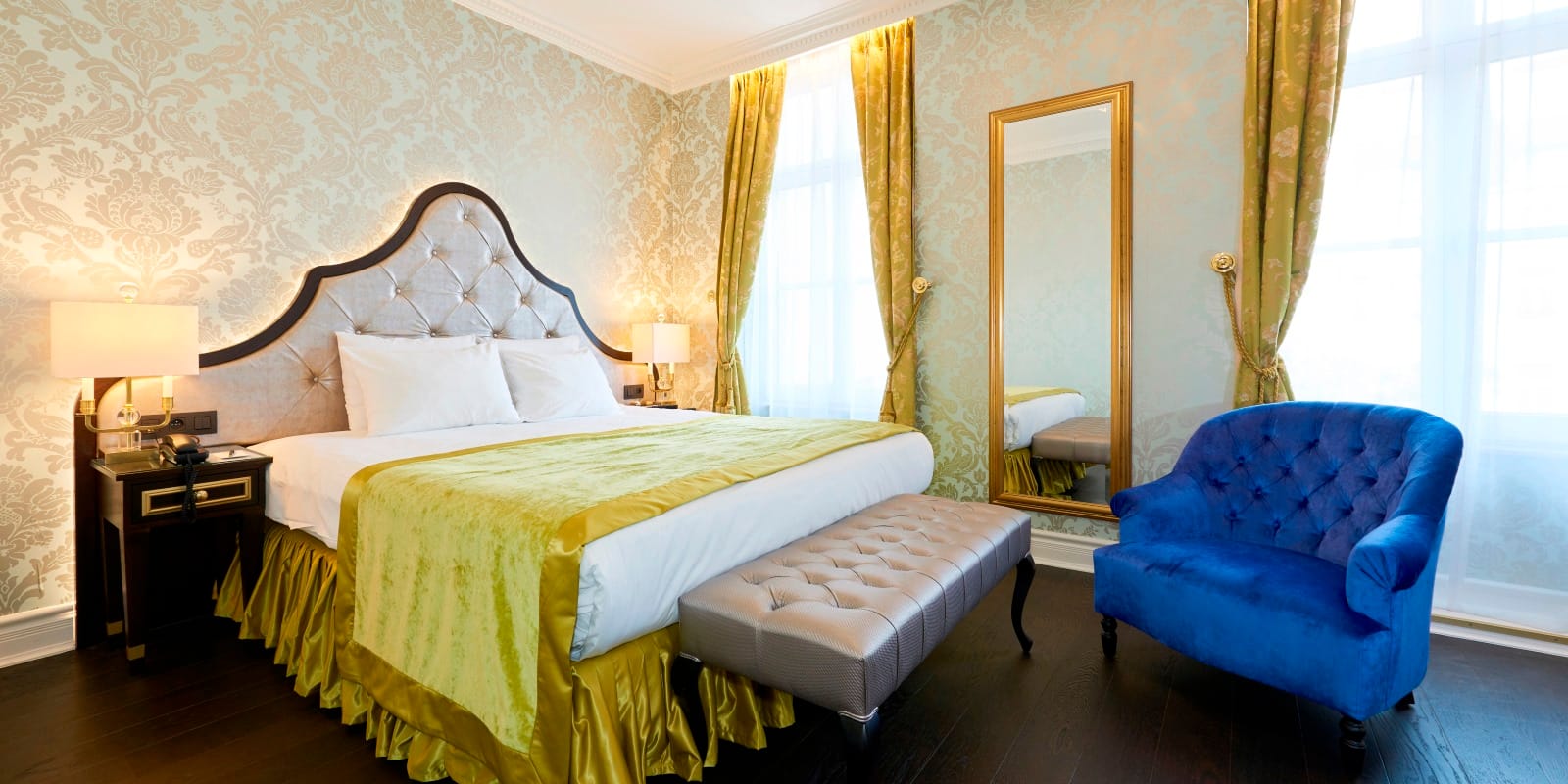 Romantisk indrettet værelse på Stanhope Hotel Brussels