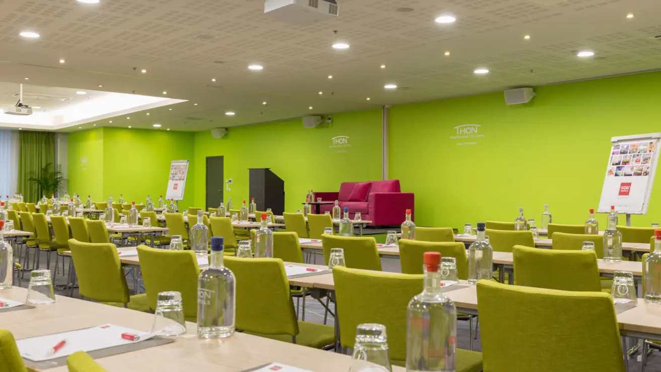 The Oslo meeting room at Thon Hotel Brussels City Centre