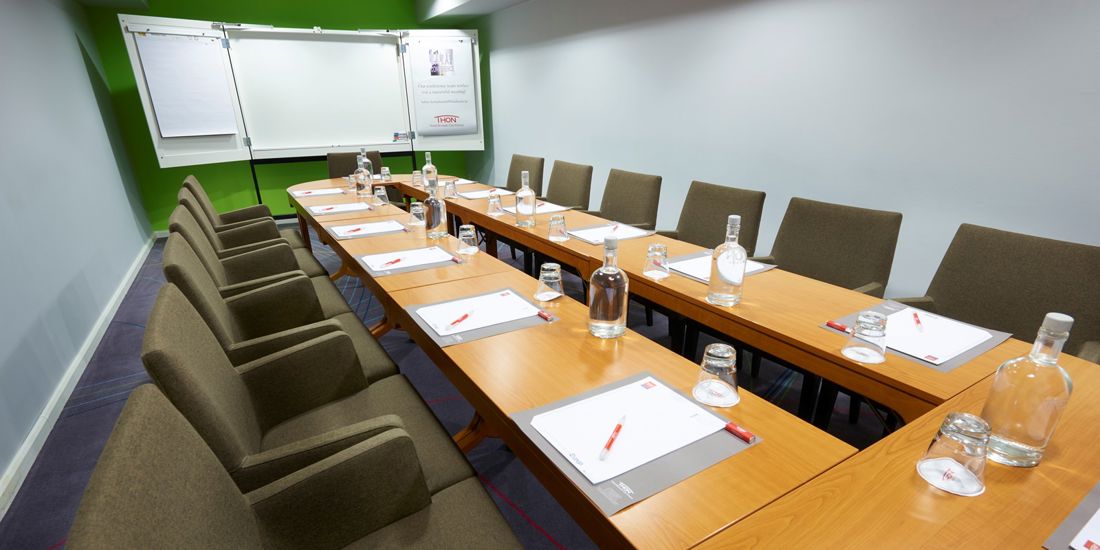 Vergaderzaal met ruimte voor 20 personen