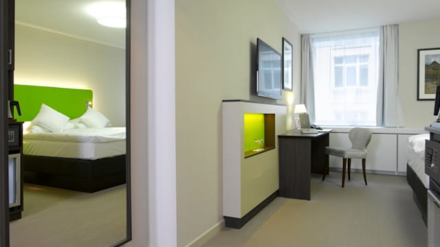 Accessible room in Brussel at Thon Hotel EU with spacious room