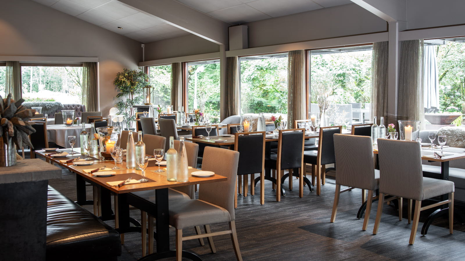 Dekket bord på Restaurant Ask