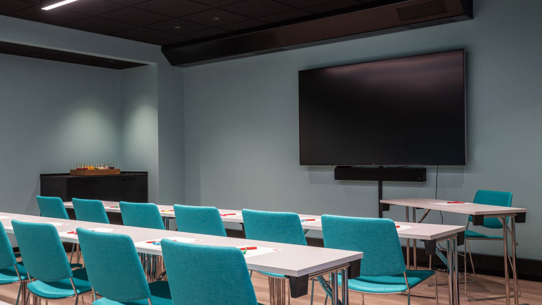 Conferentiezaal met ruimte voor 25 personen