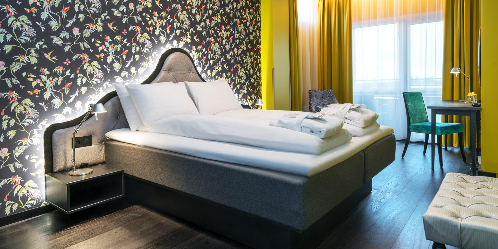 Suite med dobbeltseng på Thon Hotel Bergen Airport ved Bergen Lufthavn, Flesland.