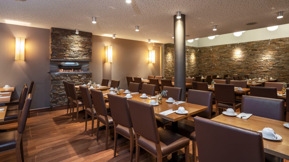 Salle à manger du Thon Hotel Skagen avec set table