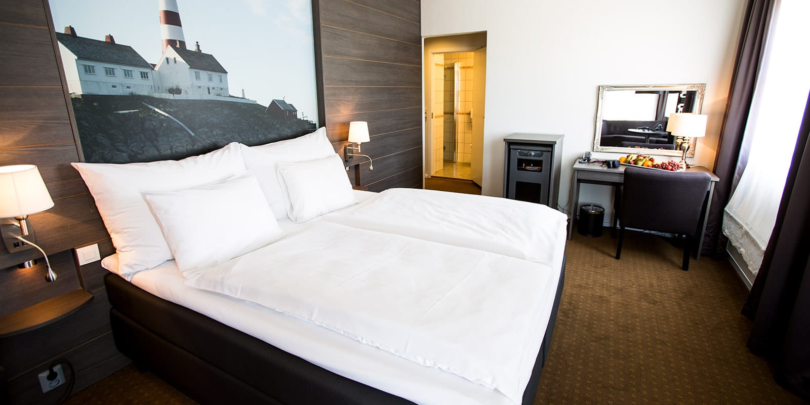 tweepersoonsbed in junior suite van het skagen hotel in bodø