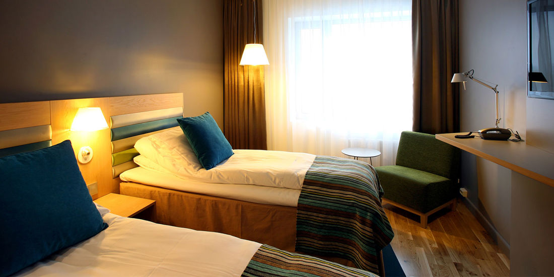 Bett im Twin-Zimmer im Thon Hotel Brønnøysund