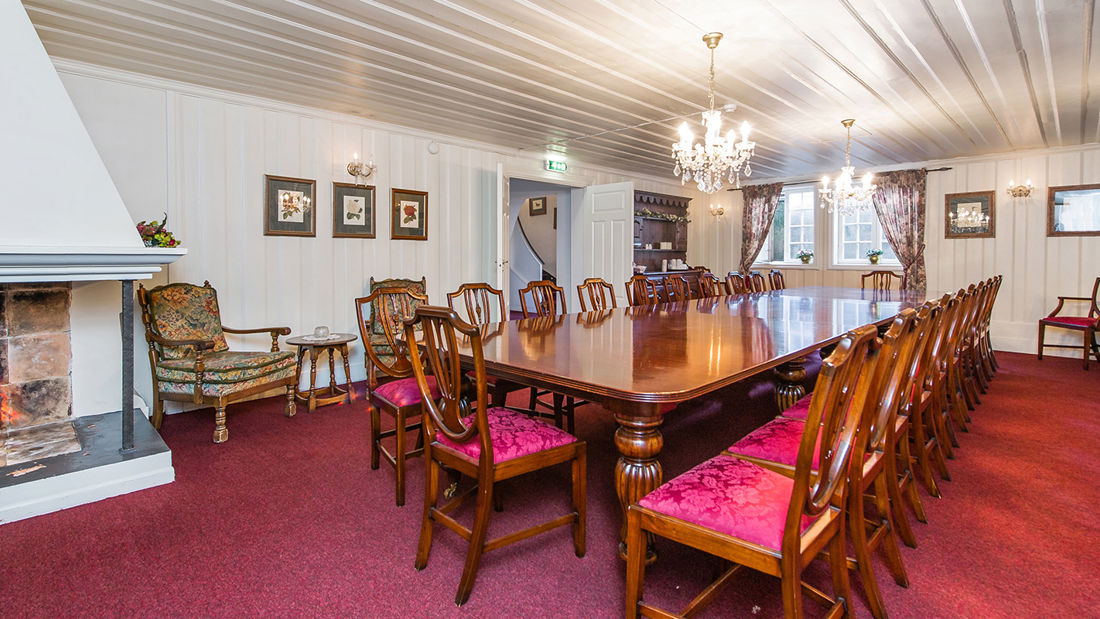 Mötesrum med plats för 30 personer