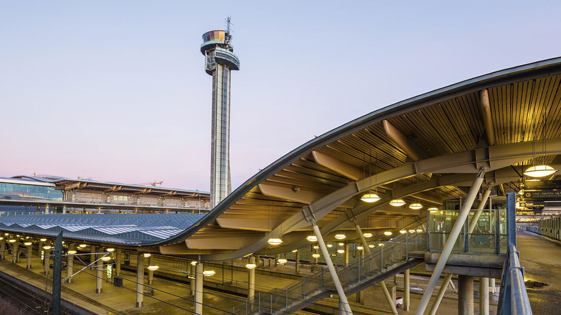 Togstation ved Oslo Lufthavn Gardermoen som ligger 10 minutter fra vores hotel i Gardermoen.