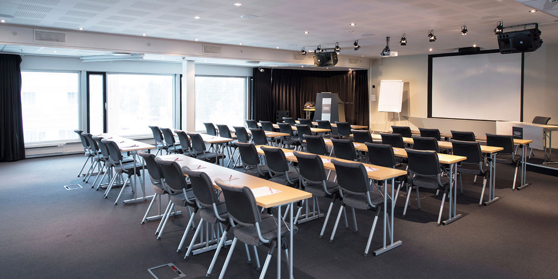 Conferentiezaal met ruimte voor 160 personen