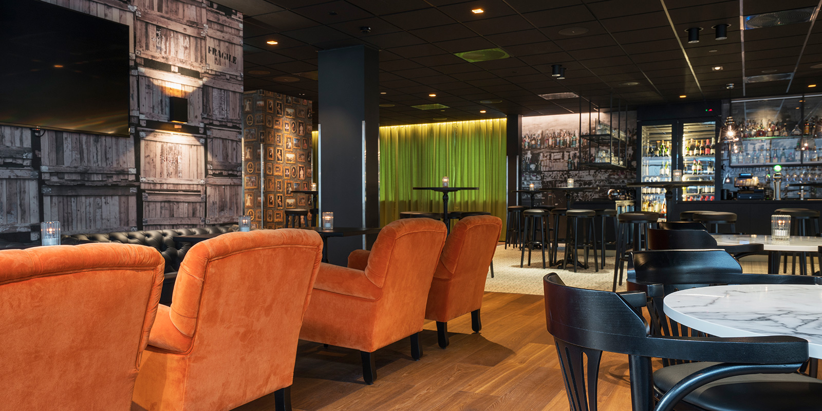 Thon Hotel Oslo Airport Bar Bassit