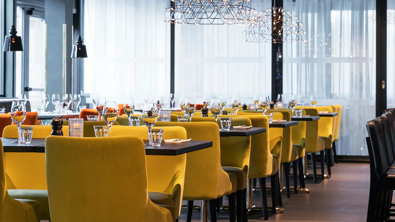 Thon Hotel Oslo Airport Brasserie Bassit