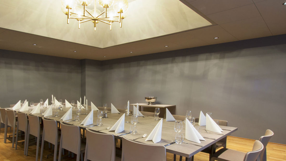 Dukat bord i Chambre Séparée på Hotel Horten