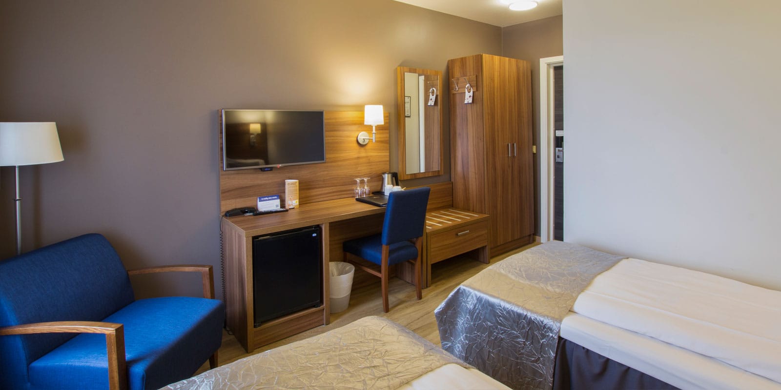 Två sängar i standard twinrum på Hotel Horten