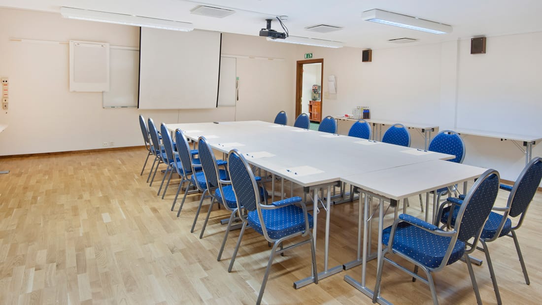 Conference room to seat 45