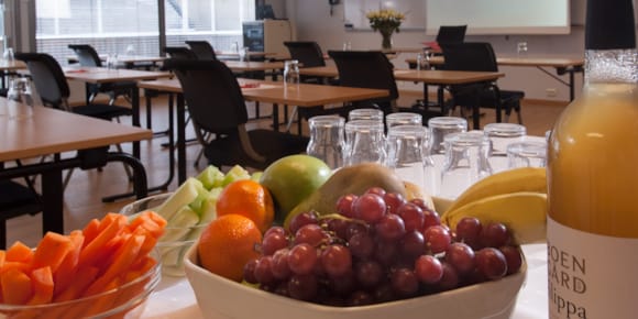 Eten in de pauze met fruit en groente bij Thon Hotel Kristiansand