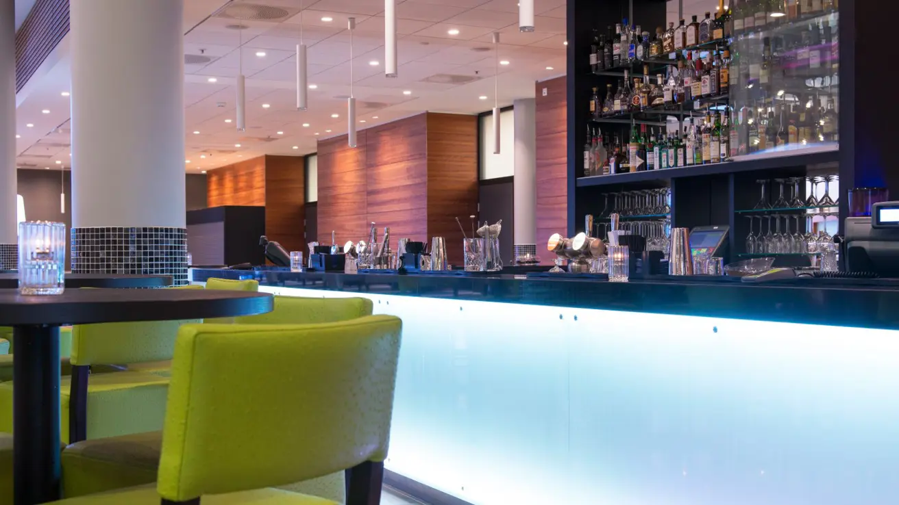 bar