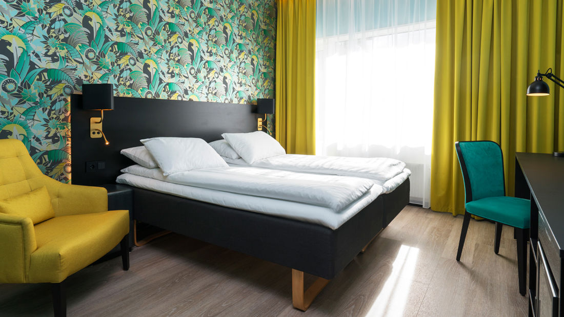 standard room twin dobbeltrom med separate enkeltsenger