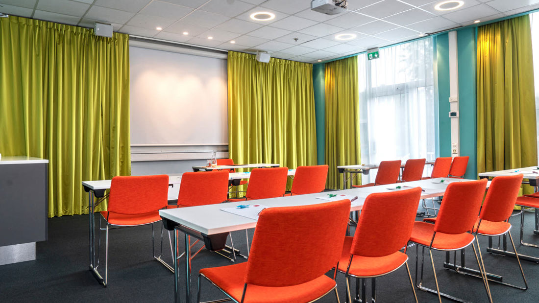 Konferenslokal med plats för 40 personer