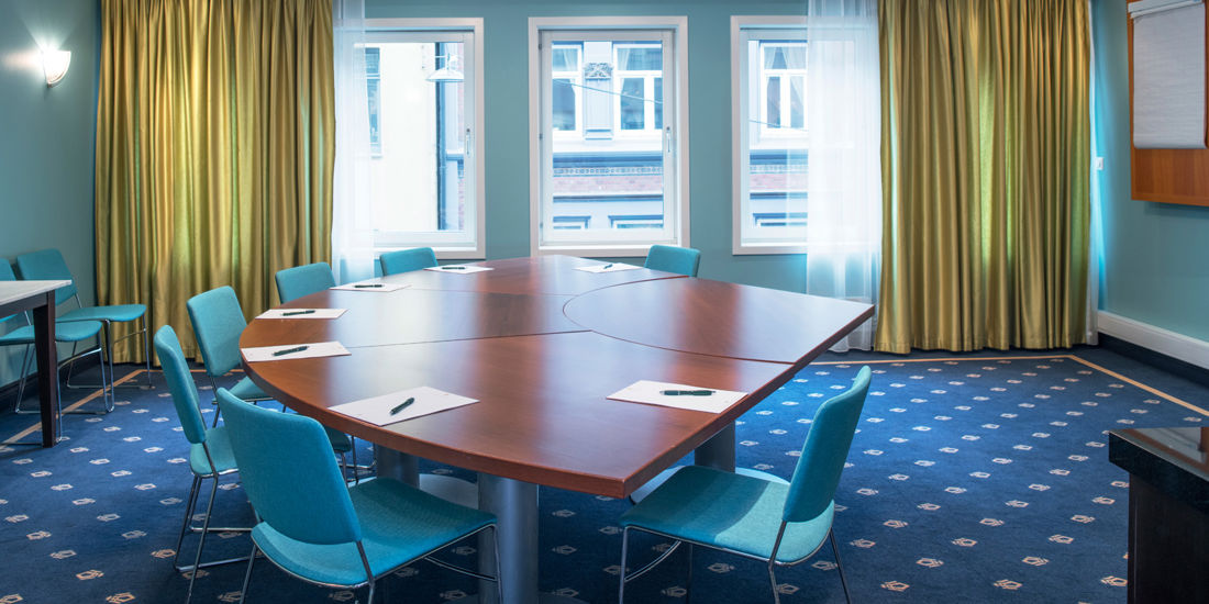 Salle de réunion d’une capacité d’accueil de 10 personnes