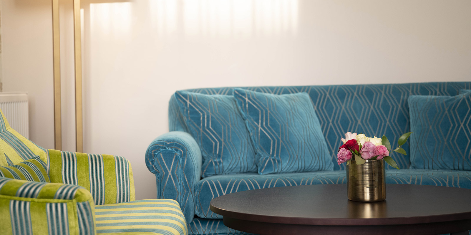 Business room soffgrupp och tv