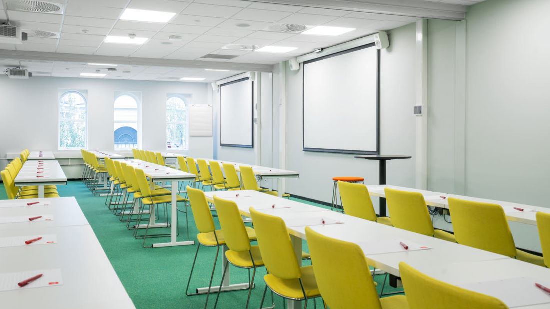 Konferenslokal med plats för 110 personer