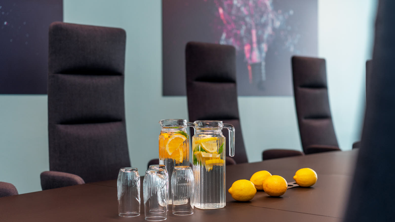 konferanserom veitvet rødtvedt klasseromoppsett