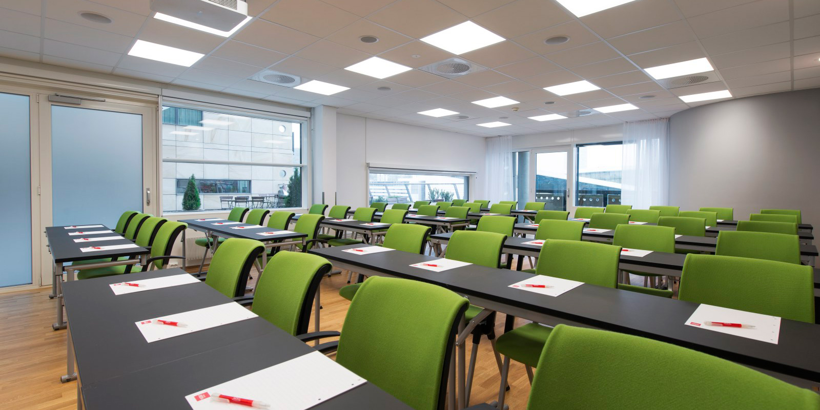Konferencesal Carmen klasseværelse-opsætning