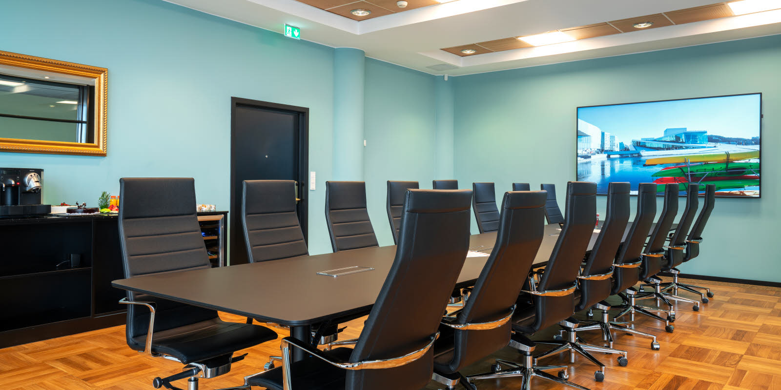 konferencelokale tryllefloyten i hovedbord-opsætning