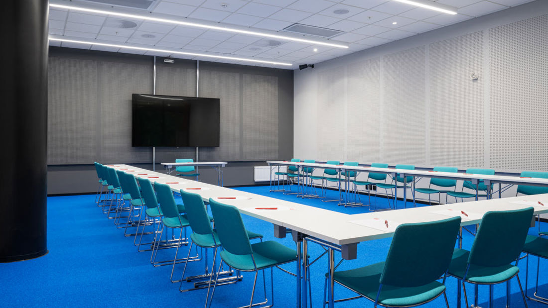 Meetingraum mit Blockbestuhlung im Thon Hotel Storo