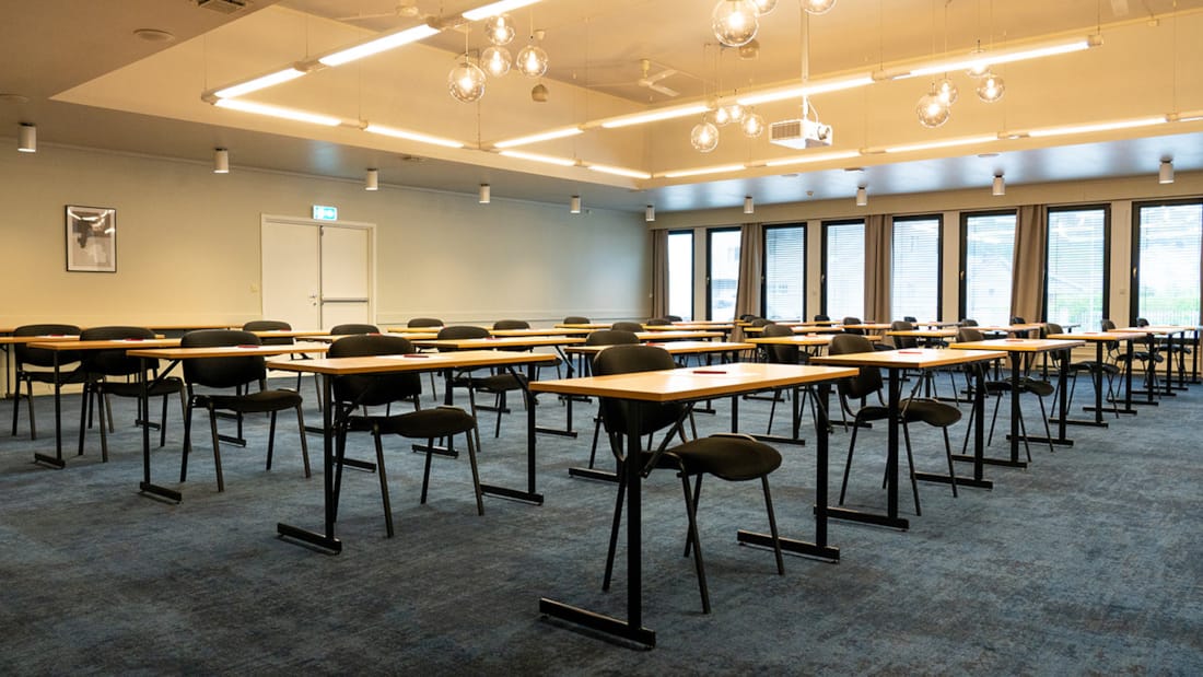 Large conference room in classroom layout at Hotel Otta