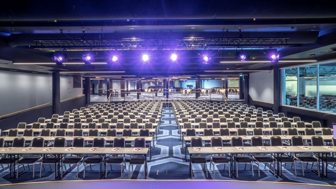 Local de conférence d’une capacité d’accueil de 500 personnes
