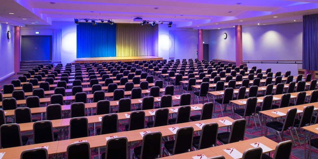 Conferentiezaal met ruimte voor 650 personen