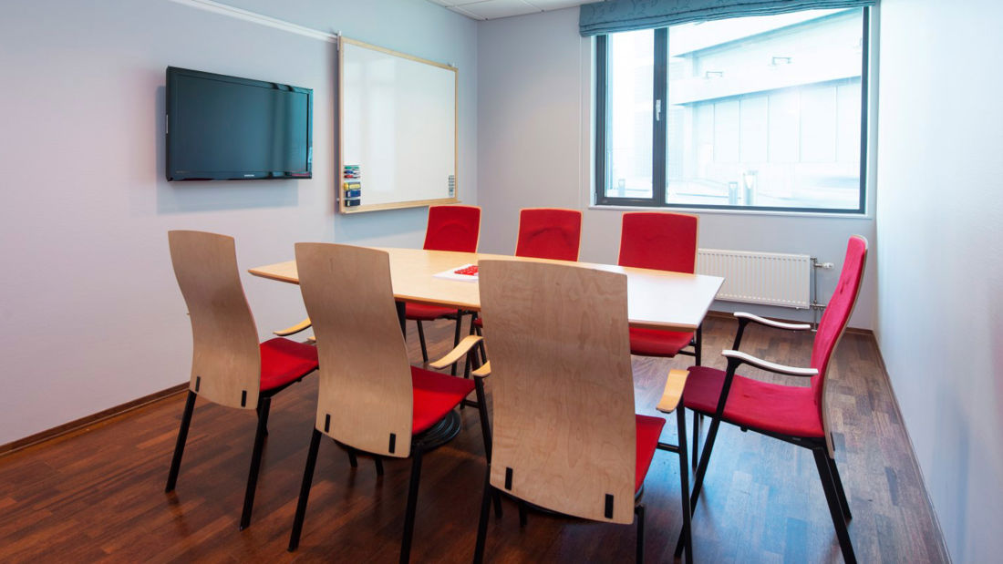 Salle de réunion d’une capacité d’accueil de 8 personnes