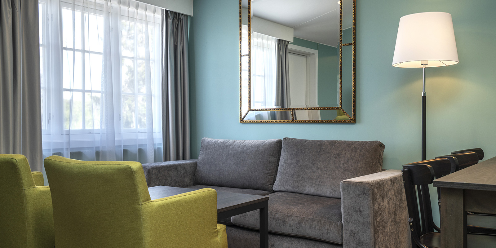 Familien-Apartment im Thon Hotel Skeikampen: Wohnzimmer