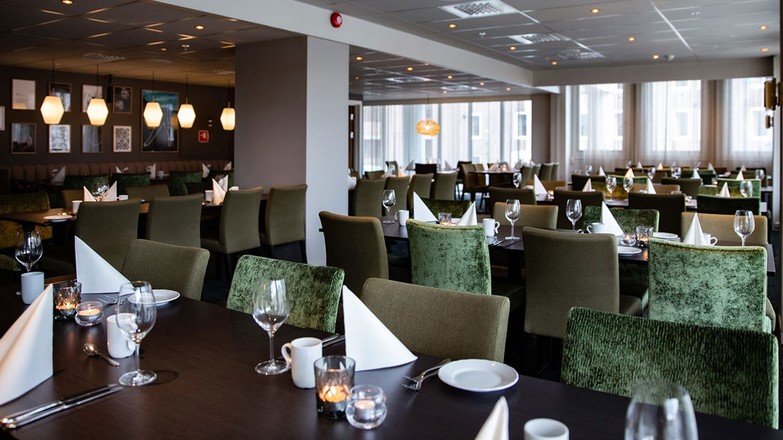 Conference room to seat 160