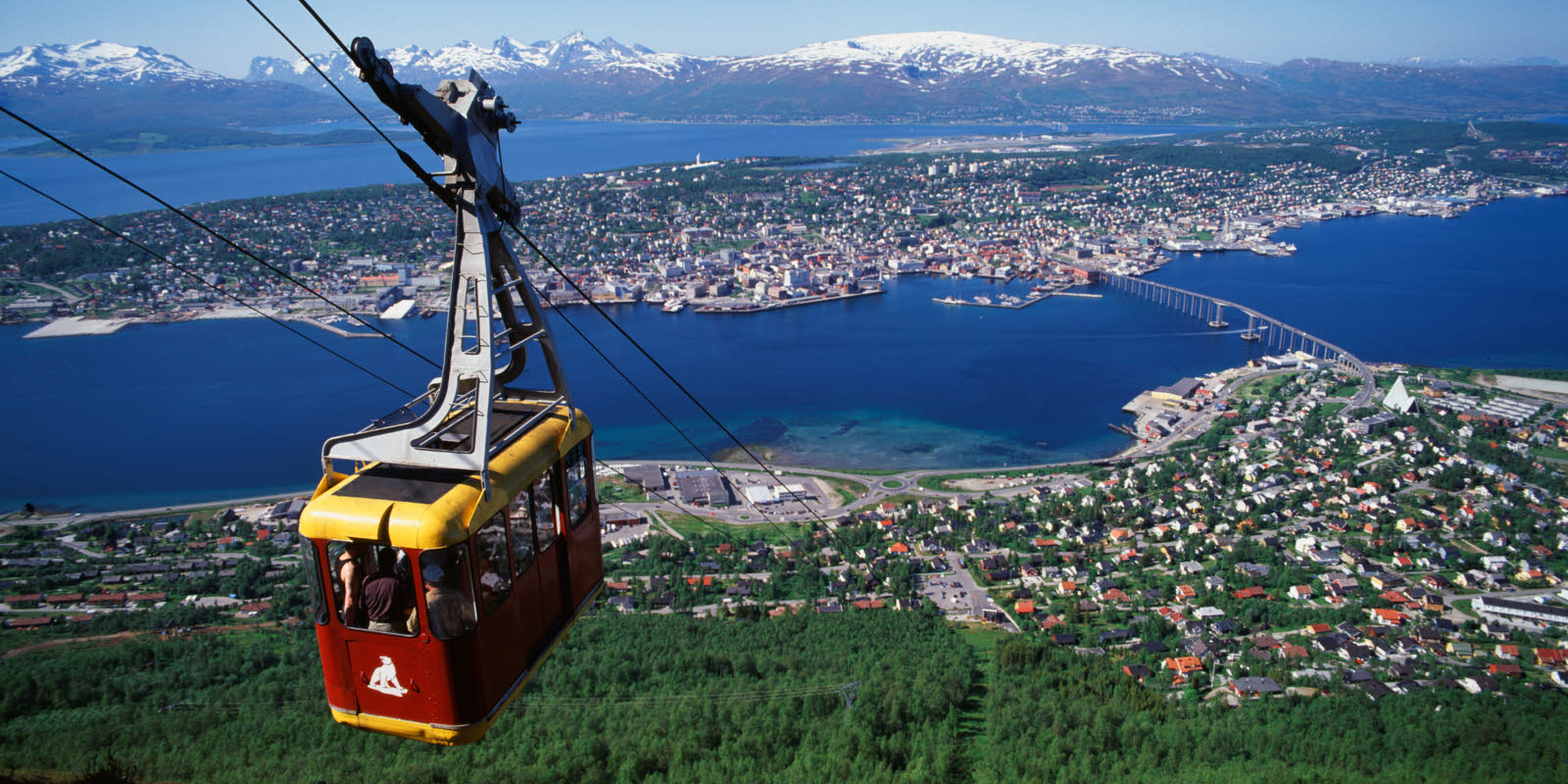 De berglift Fjellheisen in Tromsø