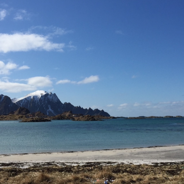 Bleik-stranda i nærheden af Thon Hotel Andrikken.
