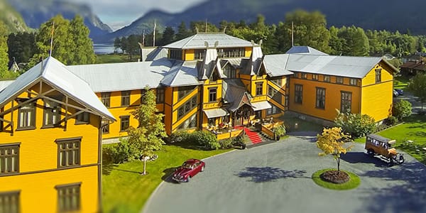 Die Fassade des Dalen Hotels in Telemark