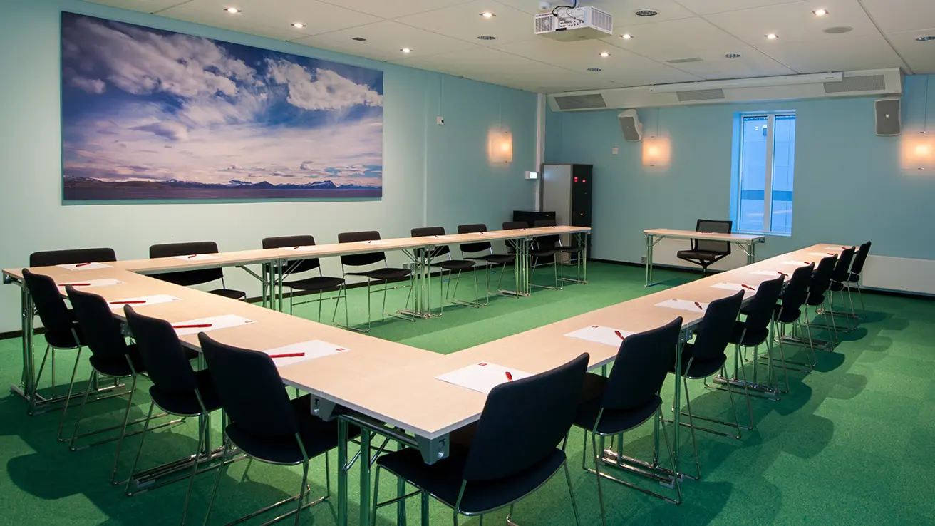 konferencelokale landego med hestesko-opsætning