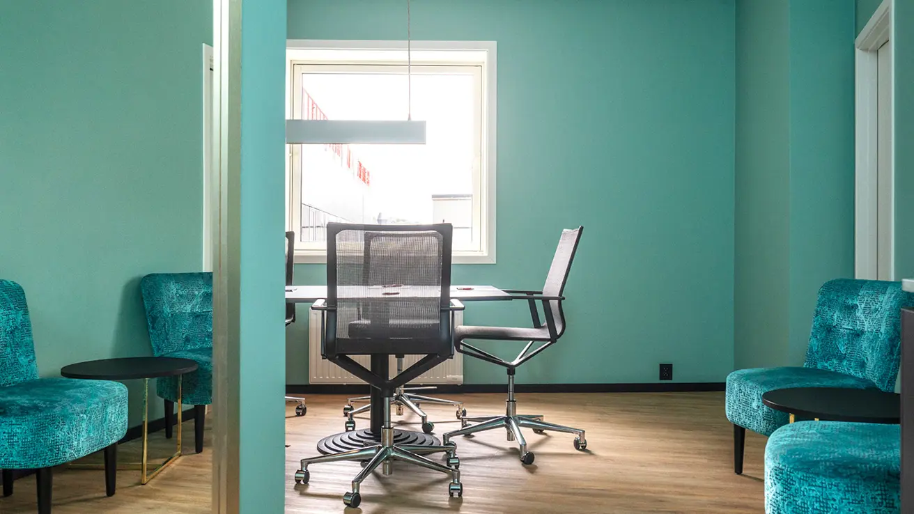 Styrebord på møterom Grytøya