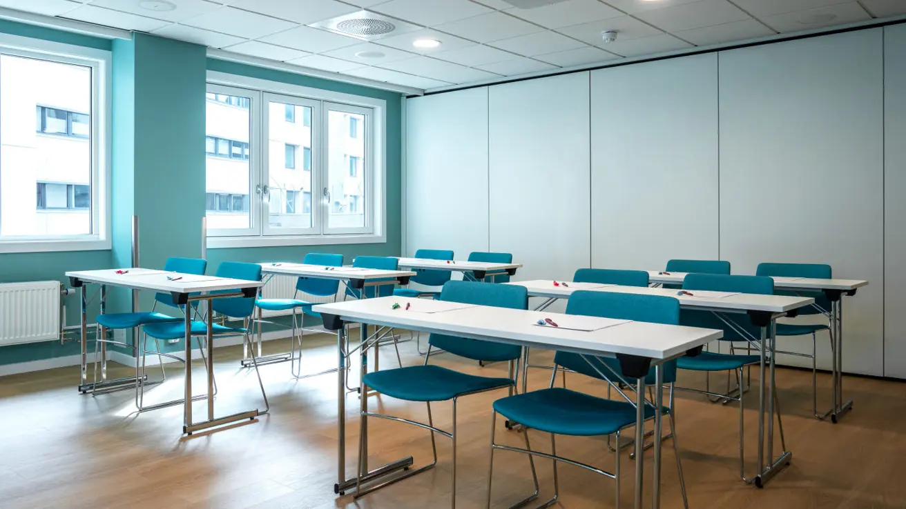 Skoleoppsett i møterom Eidsvoll 1 på Thon Hotel Slottsparken
