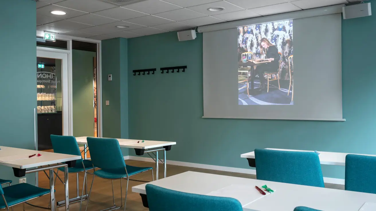Skoleoppsett i møterom Eidsvoll 1 på Thon Hotel Slottsparken